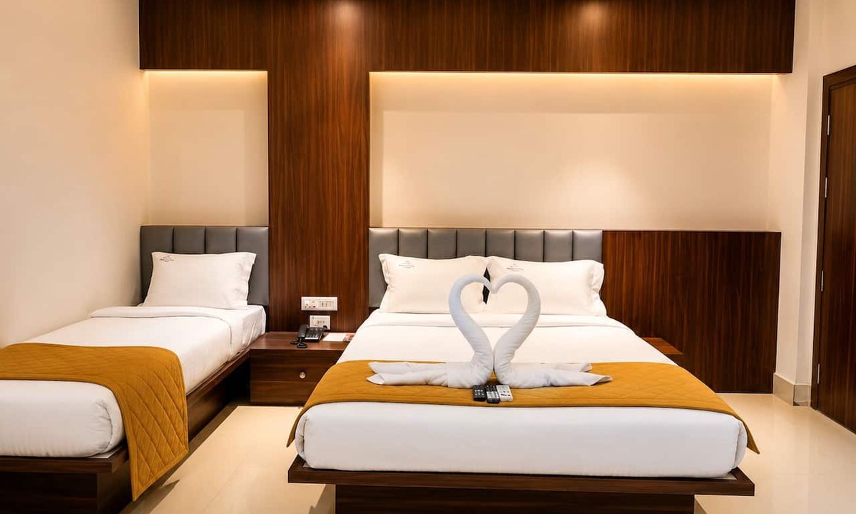 Bommasandra Hotel | SRS Jade Empire