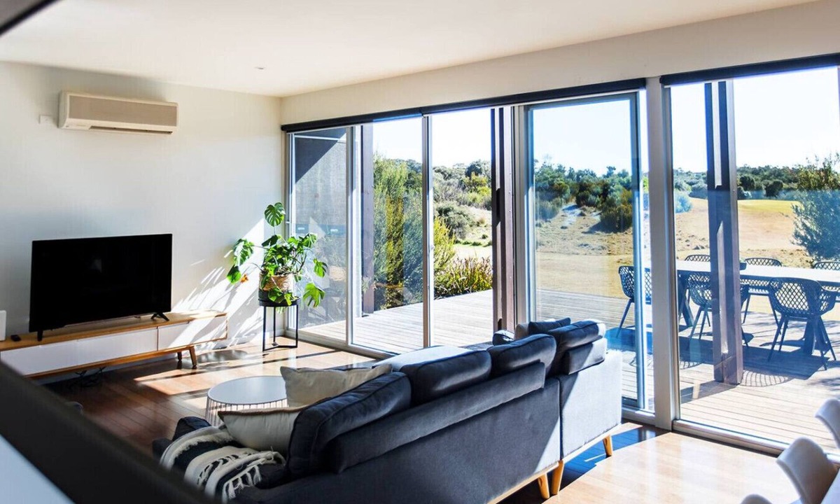 Fingal Apartment | St Andrews Golf Course & Nature Getaway