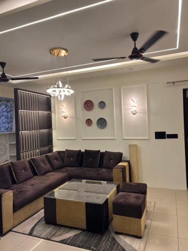 Ghaziabad Apartment | Stylish Comfort