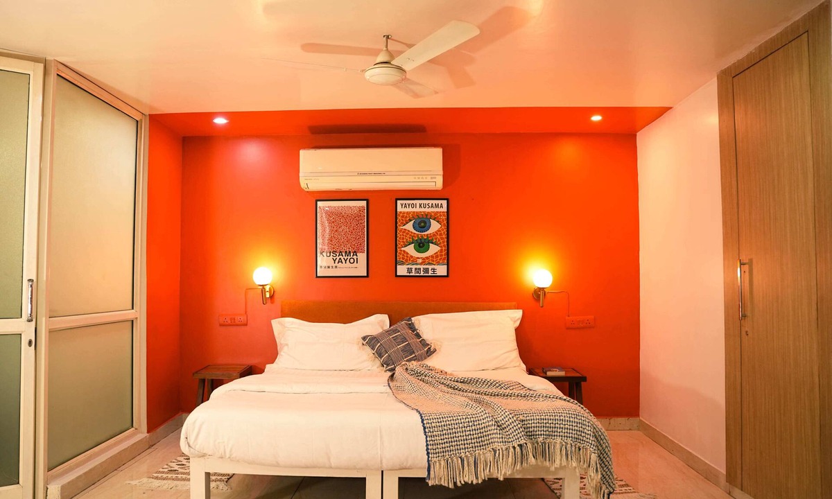 South Extension Apartment | Stylish Luxury Apartment withTheme Room in HKV