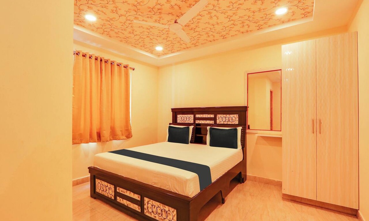 Warangal Hotel | Super Collection O Bommarilu Warangal