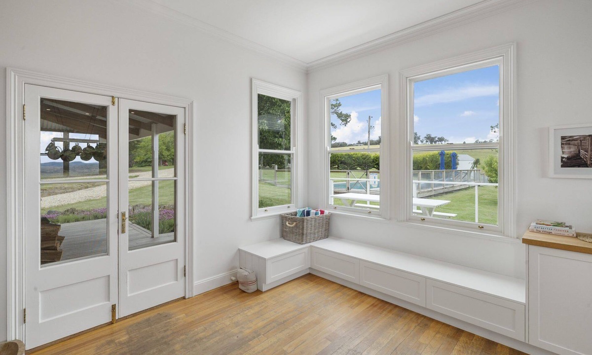 Tolmie House | Tabletop Farm: 4 BR, 2 BA House in Tolmie, Sleeps 11