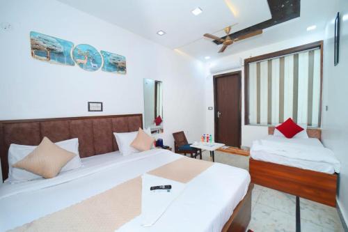 Taj Ganj Hotel | Taj Holiday Villa