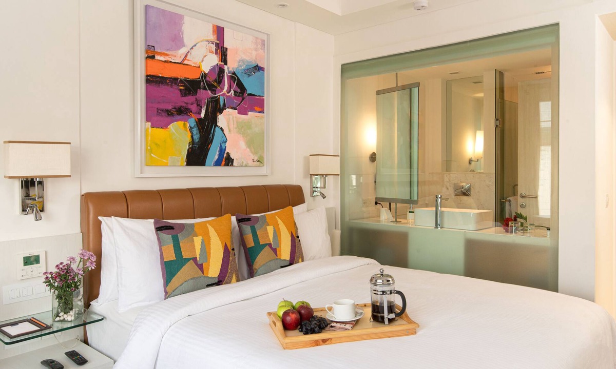 Green Park Hotel | The Ashtan Sarovar Portico Delhi