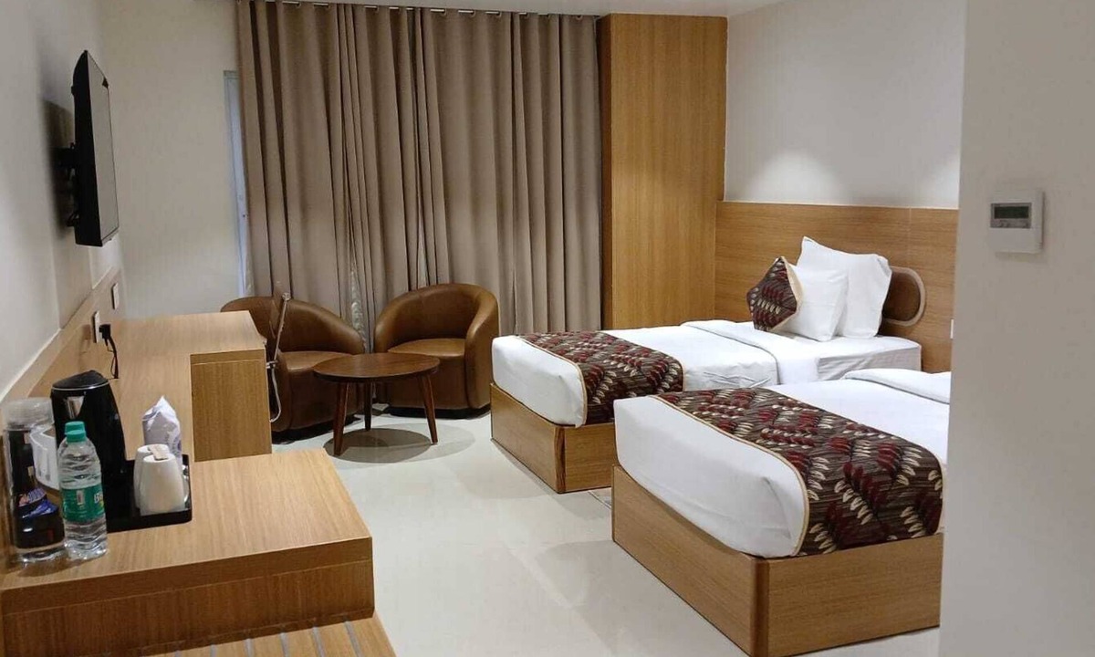Jharsuguda Hotel | The Grand Sita