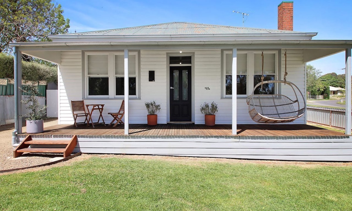 Beechworth Cottage | The Gums, Beechworth