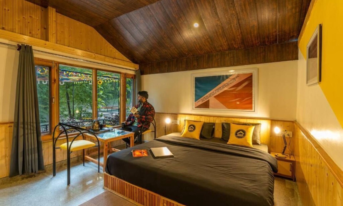 Kasol Hostel | The Hosteller Kasol, Riverside