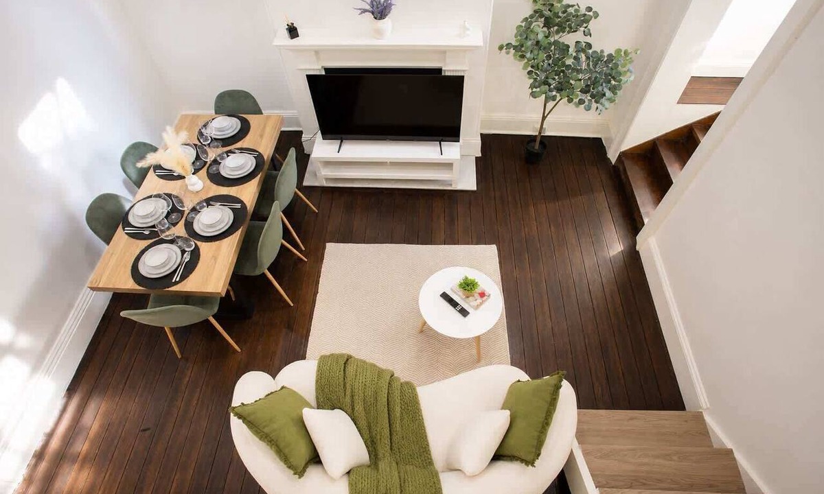 Glebe House | The Johns | Charming 3BR Glebe Terrace + Courtyard - Walk to Market & Cafes