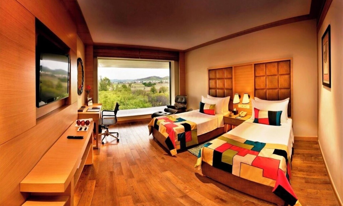 Kishangarh Hotel | The LaLiT Chandigarh
