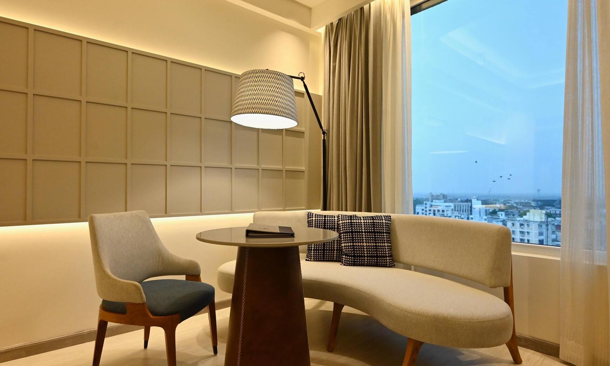 Kanpur Hotel | The Landmark Hotel