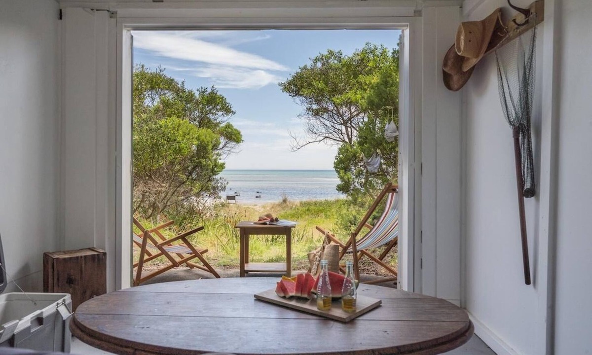 Capel Sound Cottage | The Leaning Tree - Little blue beach house and beach-box on the bay