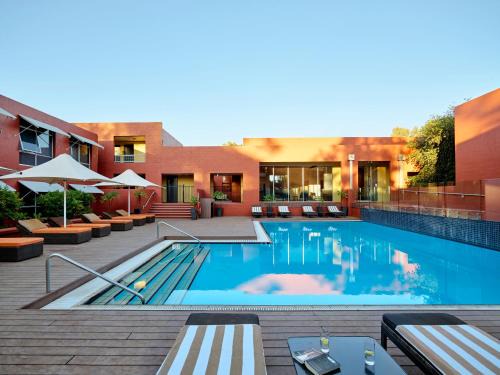 Yulara Hotel | The Lost Camel Hotel