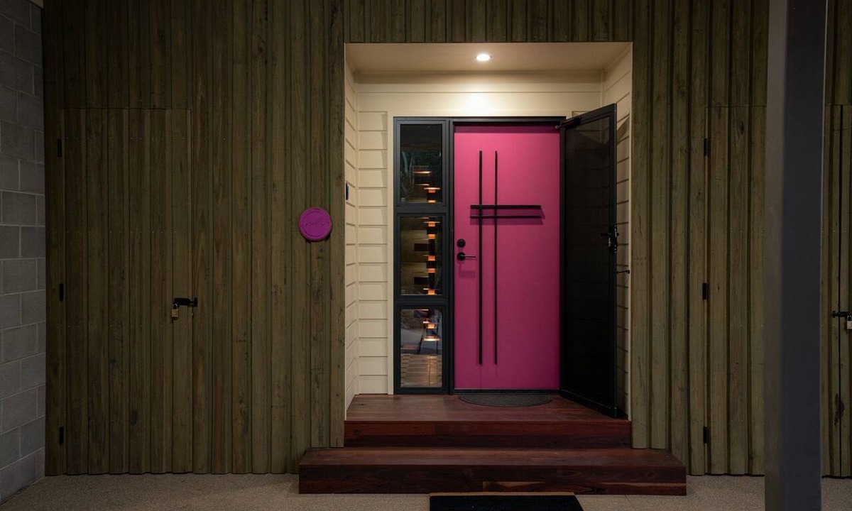 Bright House | The perfect spot for family and friends