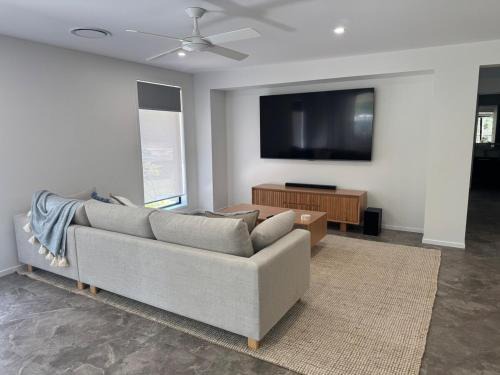 Mudgeeraba House | The Ponds at Mudgeeraba