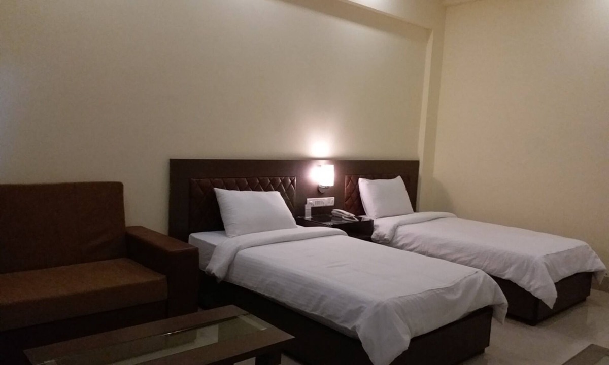 Bahraich Hotel | The Sravasti Residency