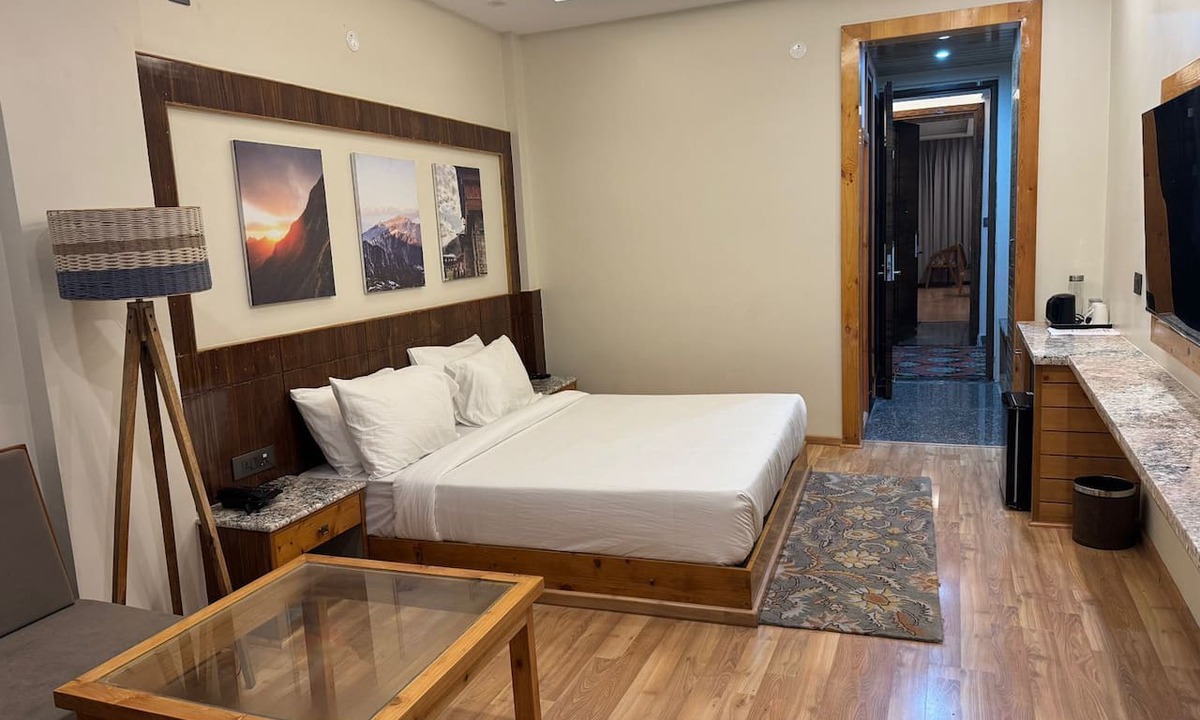 Chakrata Hotel | The Uttrayan
