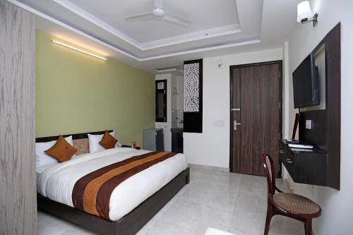 DLF Phase 3 Hotel | Tipsyy Inn 015
