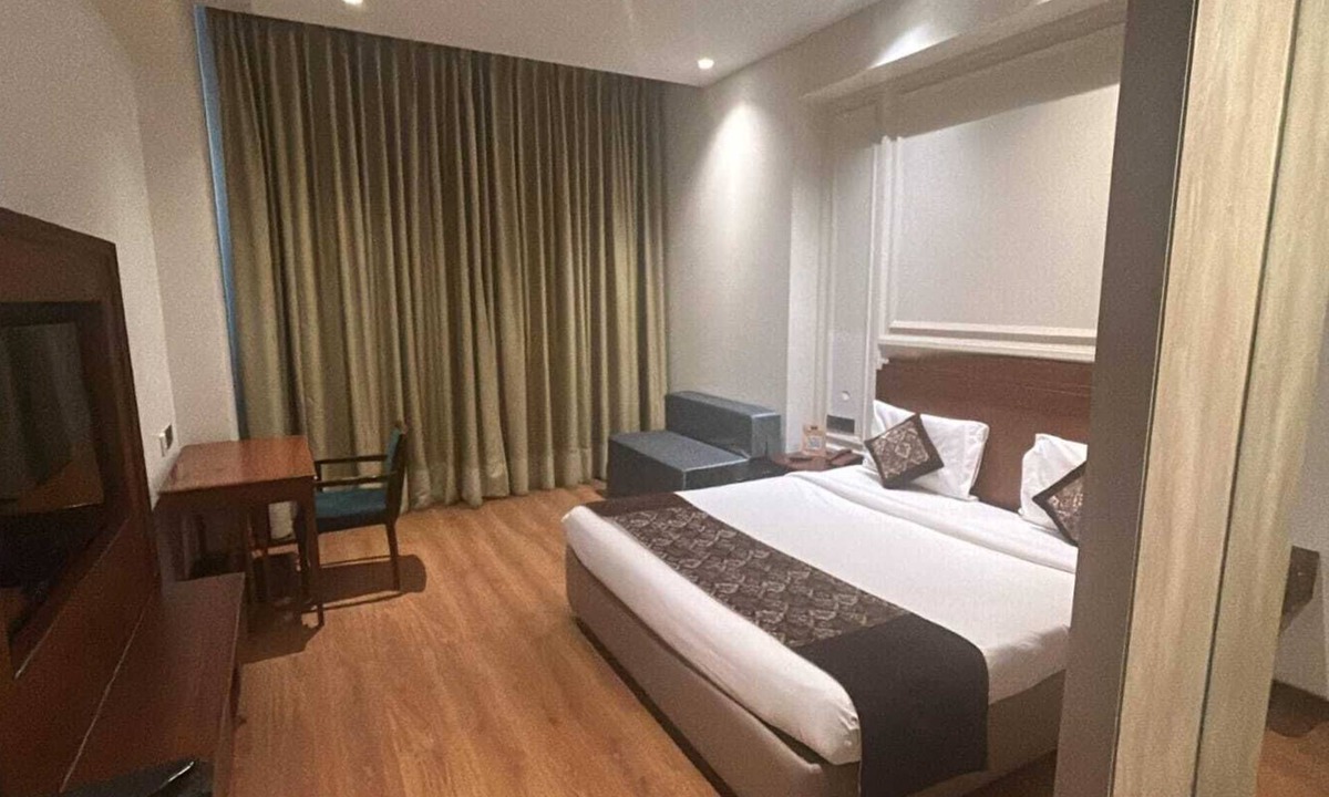 Alipur Hotel | Tivoli Garden Resort