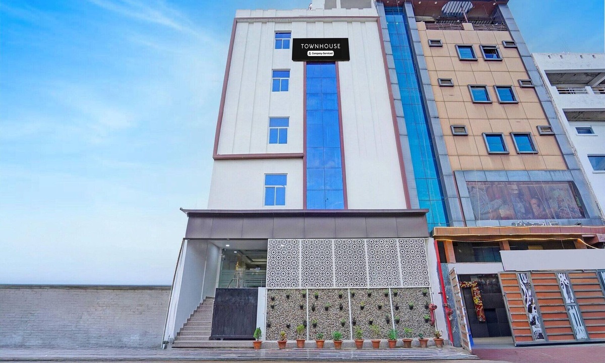 Mohangarh House | Townhouse Vikas Nagar Lucknow