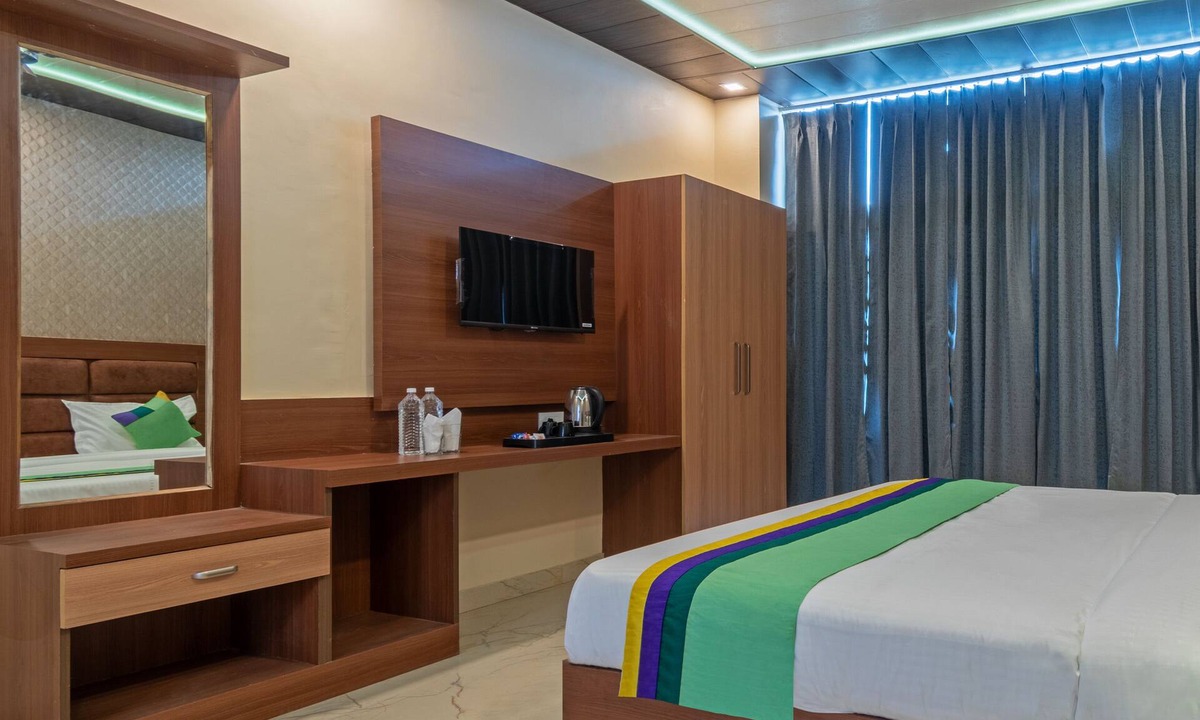 Faizabad Hotel | Treebo Heaven Grand Ayodhya