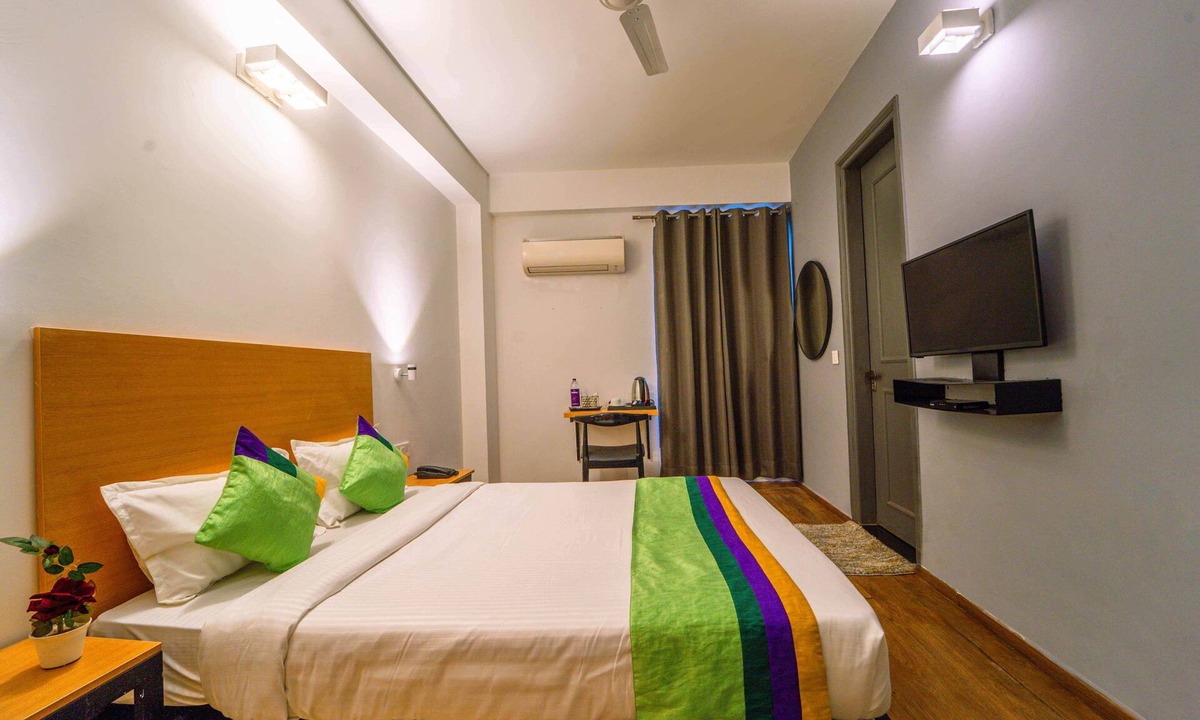 Noida Hotel | Treebo Premium Inn