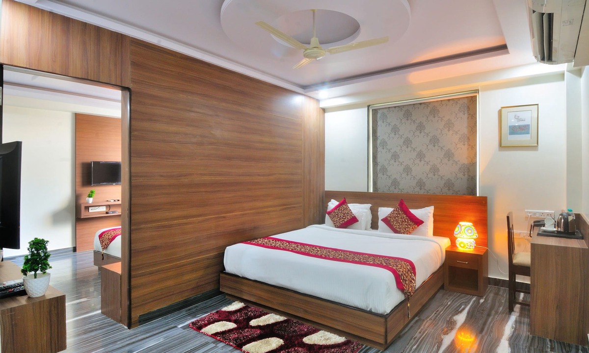 Amer Fort Road Hotel | Trimrooms Mount Blue