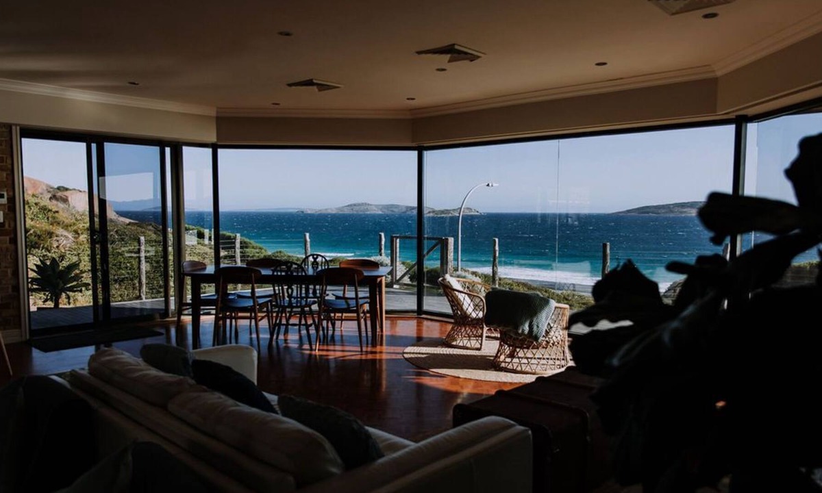 West Beach House | Uninterrupted ocean views on West Beach!