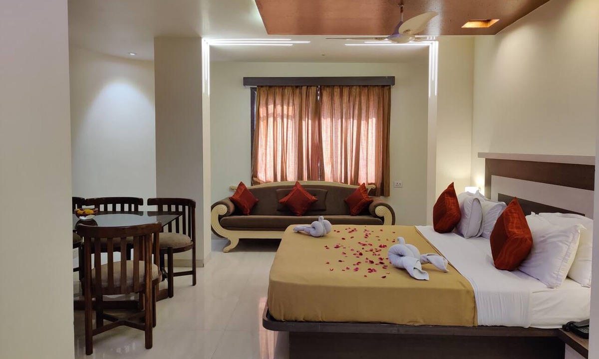 Nathdwara Hotel | Vaikunth by Adamo