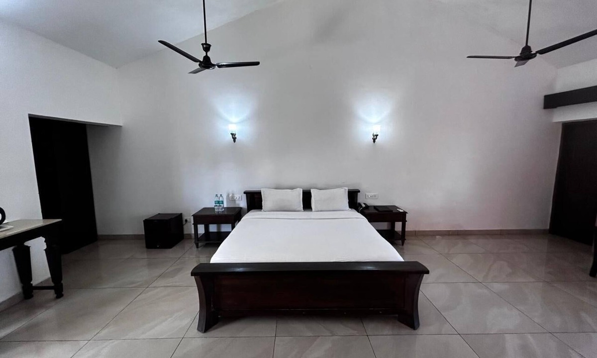 Sona Nadi Range Hotel | Vanvasa Resort