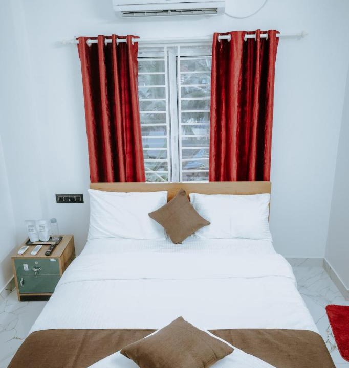 Kazhakuttam Apartment | Velora Retreats Fully Furnished 1BHK Apartment UST Kazhakootam