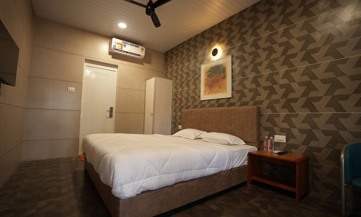 Vasai Hotel | Vihara Inn