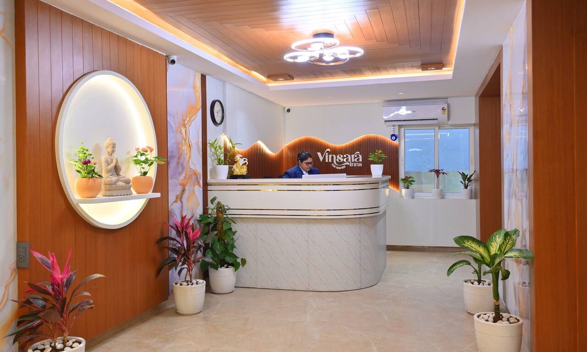 Marathahalli Hotel | VINSARA INNS