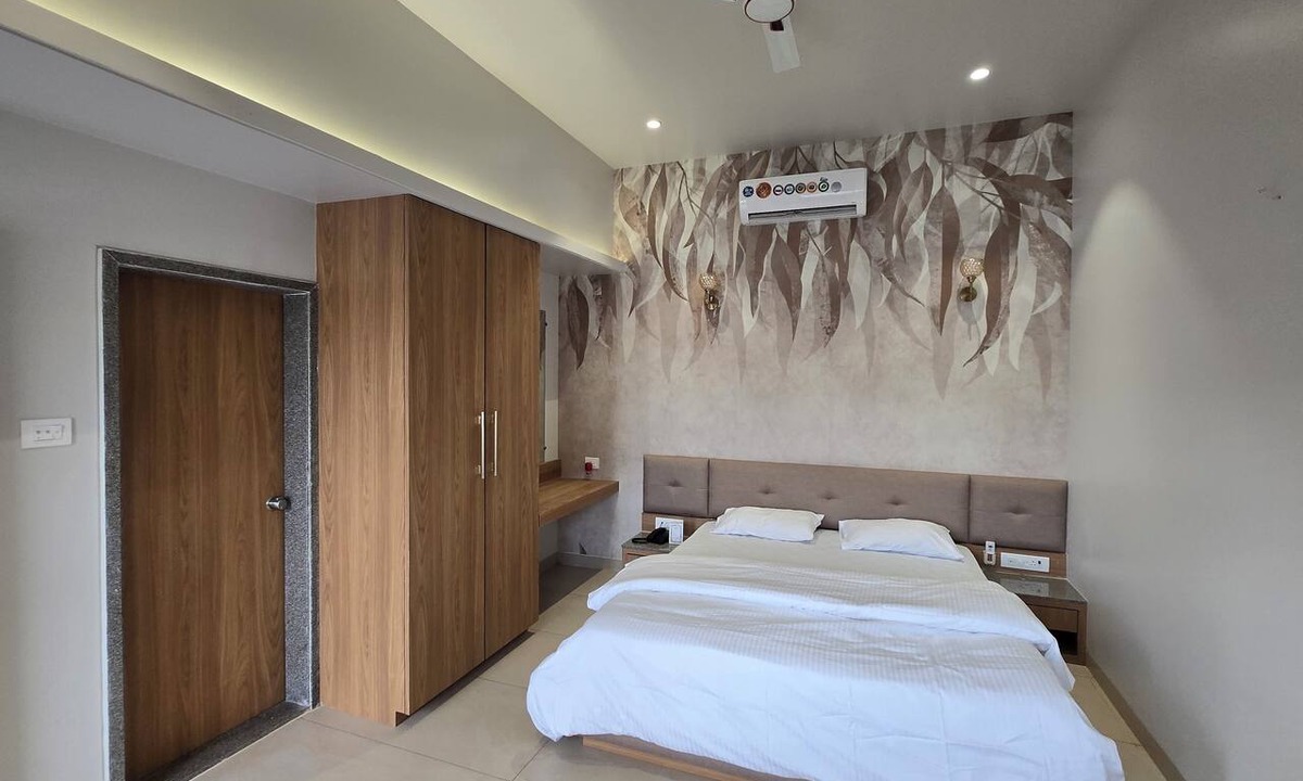 Ahmadpur Resort | Vrindavan Residency