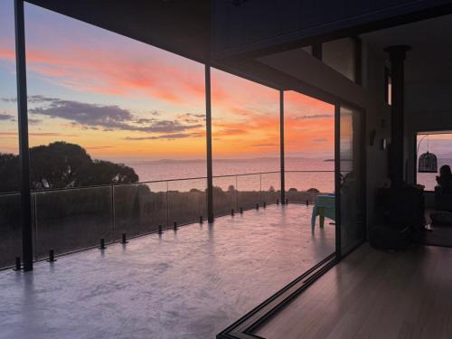 Primrose Sands House | Waterfront 'Tupelo' with Sauna on Primrose Point