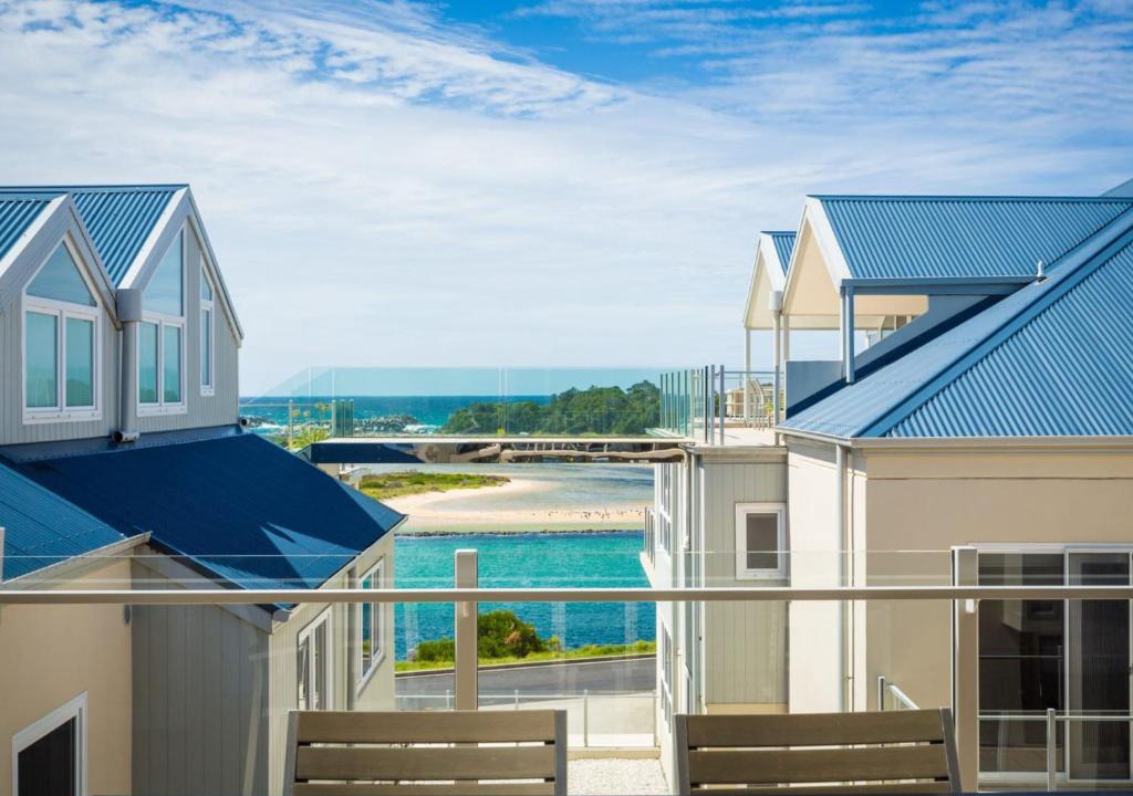 Narooma Apartment | Wharf Apartment Unit 15