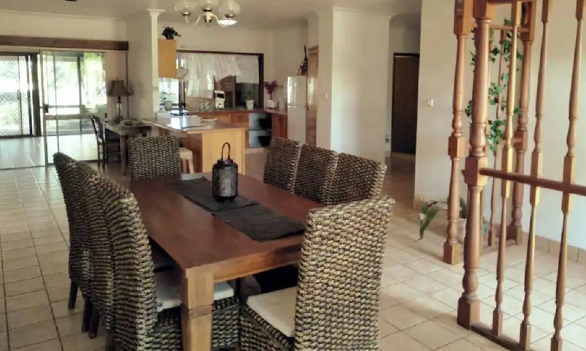 Atherton House | XL Spacious & Convenient 6 bed Tableland Treat