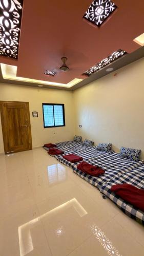 Akalkot House | Yarole