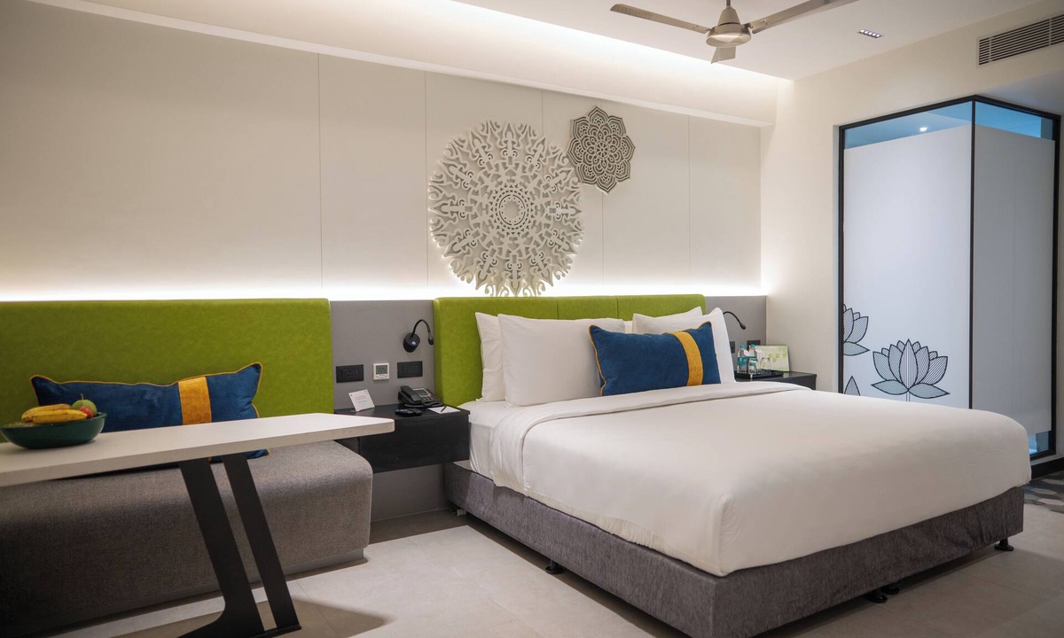 Kakinada Hotel | Zibe Luxe Kakinada by GRT Hotels