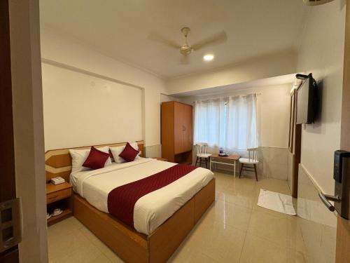 Murgesh Pallya Hotel | Zipp Lite - HAL Old Airport Road