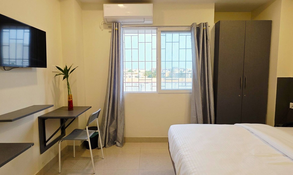 Kadubeesanahalli Hotel | Zivo Inn