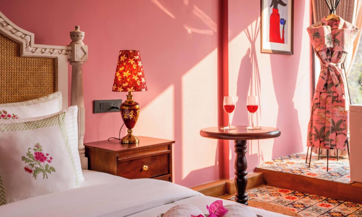 Sindhi Camp Hotel | Zo Selections Jaipur by Zostel