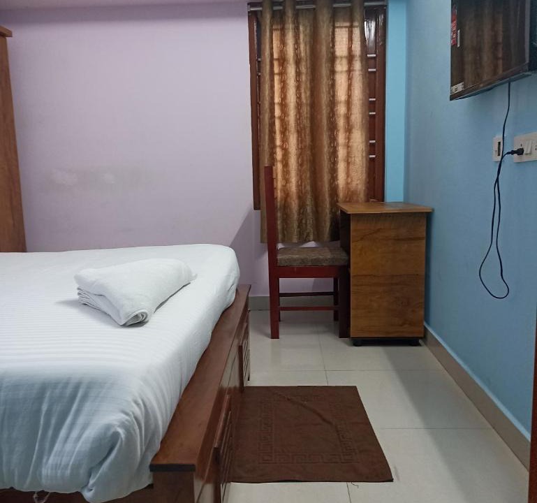 Triplicane Hotel | ZOLO Stays
