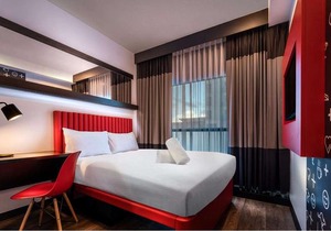 Essence Hotel Carlton in Melbourne