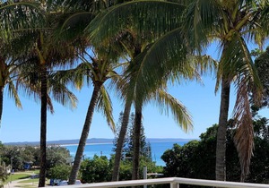 'Jemingar's Place' 207 - Rainbow Beach. Plantation Resort Unit - Incredible Views - Top Floor. in RAINBOW BEACH