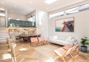 Modern Luxury Minutes From Coogee Beach in Randwick