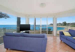 Ocean Pines, Unit 1 - Blue Bay, NSW in Blue Bay