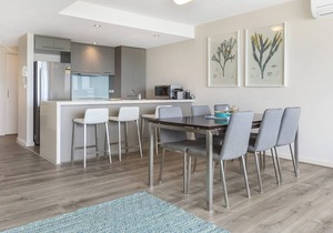 Point Grey Apartment 13 in Lorne