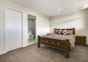 Salt Five Apartment - Main Street Location in Sorrento