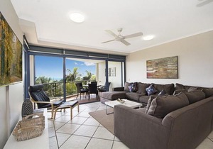 Stunning views great location Sunshine Beach - Unit 1 Vista Pacific 12 Bryan Street in Sunshine Beach