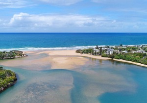 THE OUTLOOK UNIT 12 - a quiet, highly sought after area, right on Currimundi Lake in CURRIMUNDI